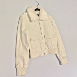 White Leather Fur-collared Vintage Jacket